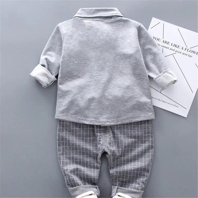 Boys' Shirt and Dress Outfit - New Spring Two-Piece Set for Small to Medium-Sized Toddlers