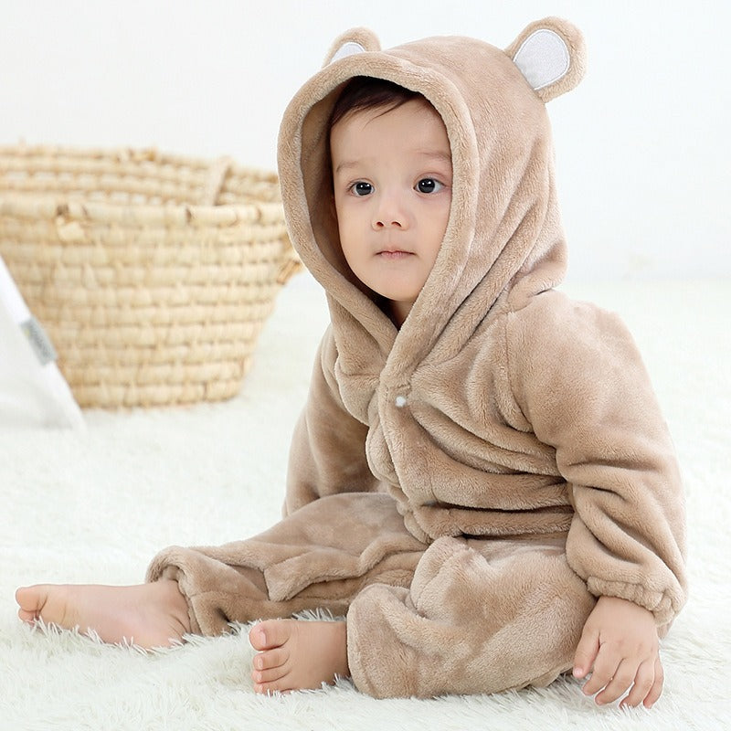 Baby Wearing Flannel Bear Pajamas – Ideal for Autumn and Winter Comfort